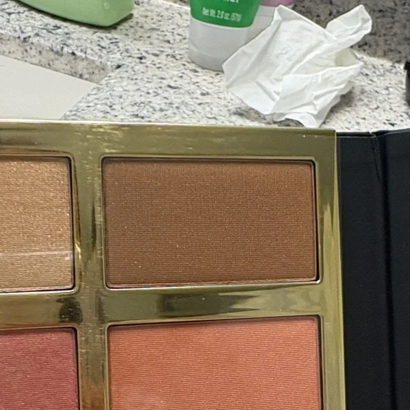 Tarte Tarteist Pro Glow & Blush Palette - Picture 9 of 11